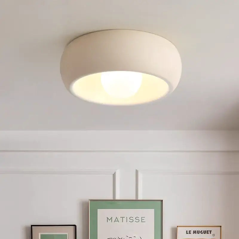 Plafonnier rond design moderne ambiance gris contemporaine