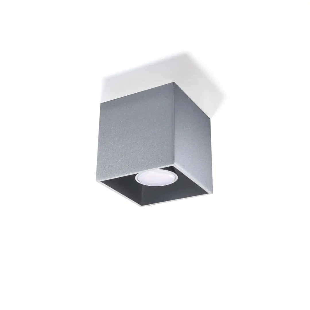 Luminaire Plafonnier gris éteinte, vue rapprochée