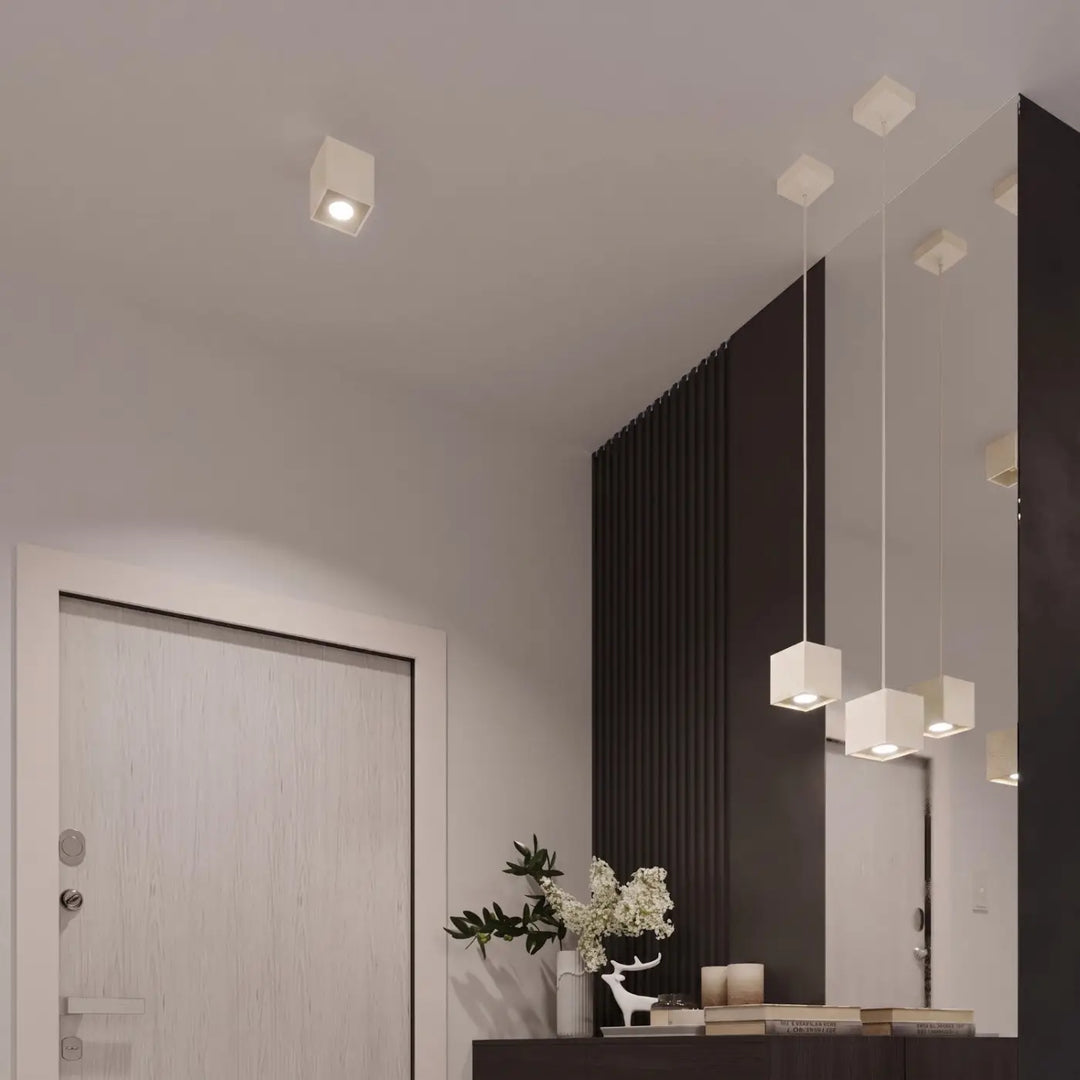 Luminaire Plafonnier beige dans un intérieur contemporain