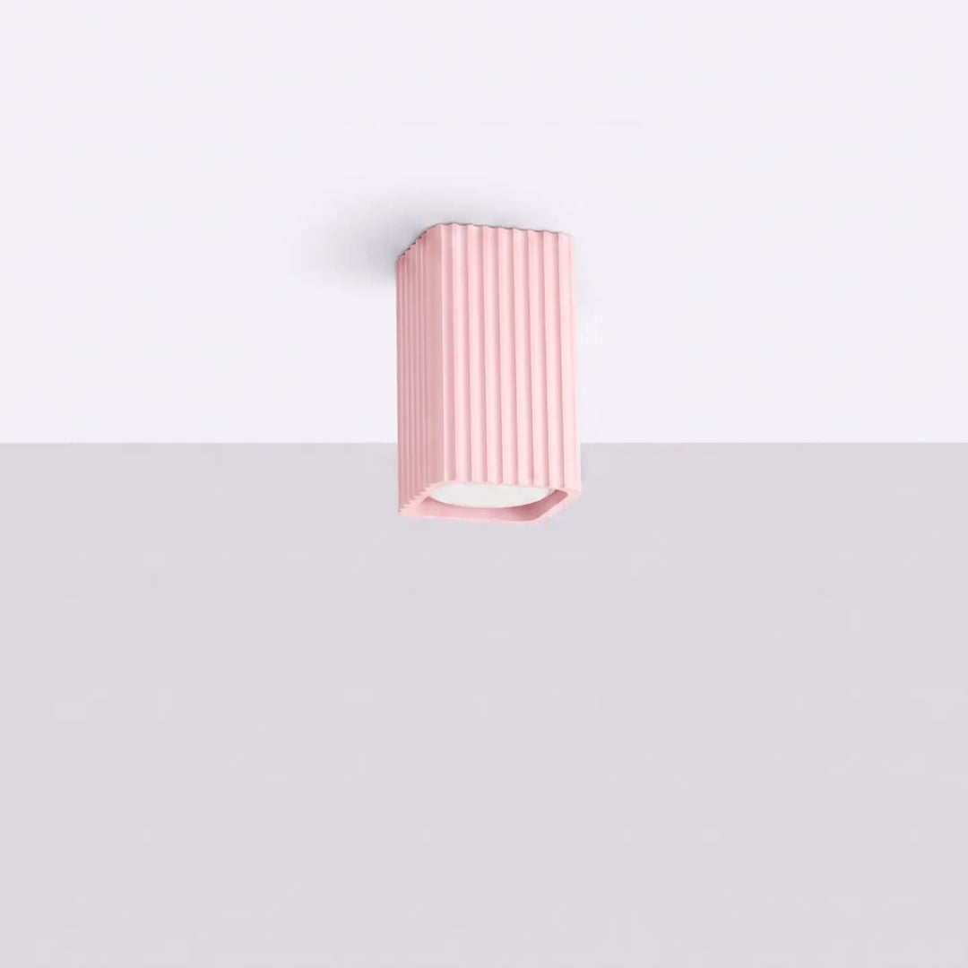Plafonnier Rayo rose en aluminium cannelé, éteint