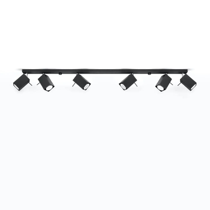 Luminaire plafonnier noir éteint, vue rapprochée