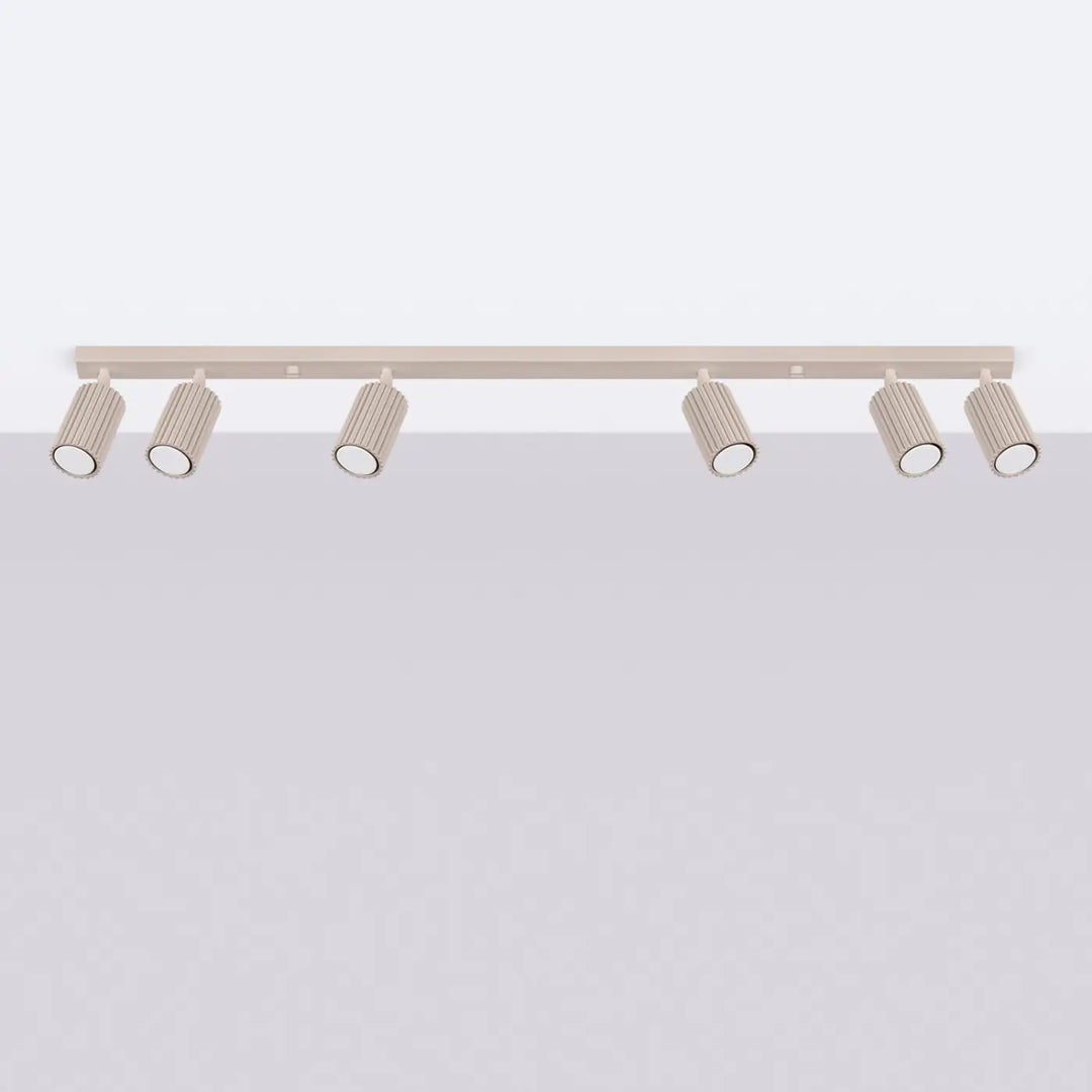 Luminaire Plafonnier taupe éteinte, vue rapprochée