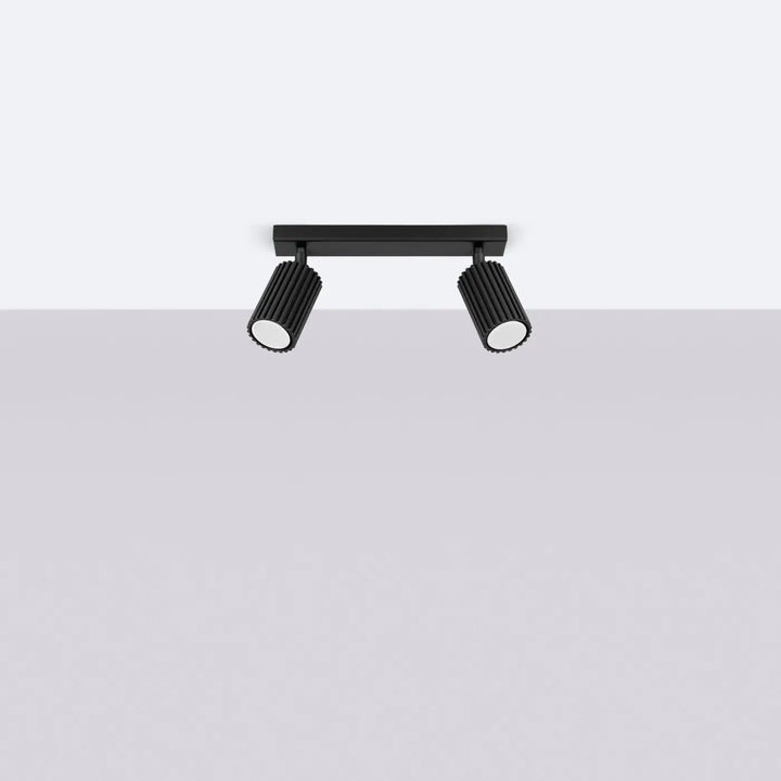 Luminaire Plafonnier noir éteinte, vue rapprochée