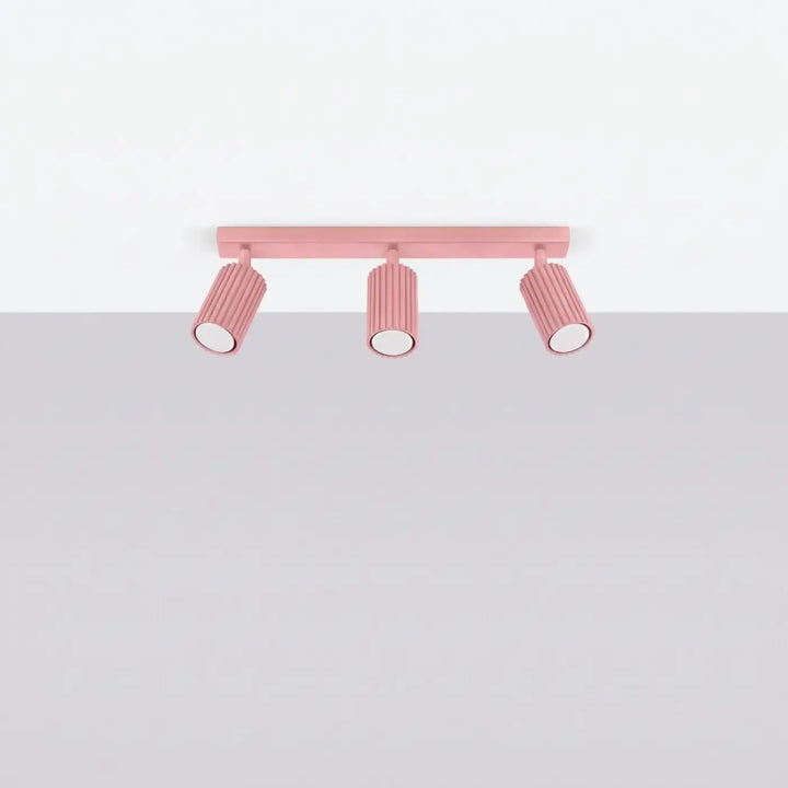 Luminaire Plafonnier rose éteinte, vue rapprochée