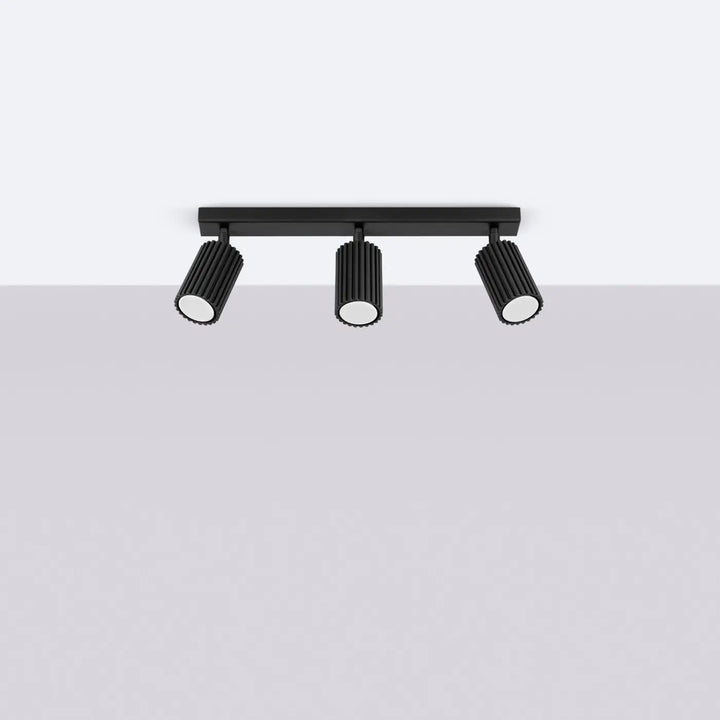 Luminaire Plafonnier noir éteinte, vue rapprochée