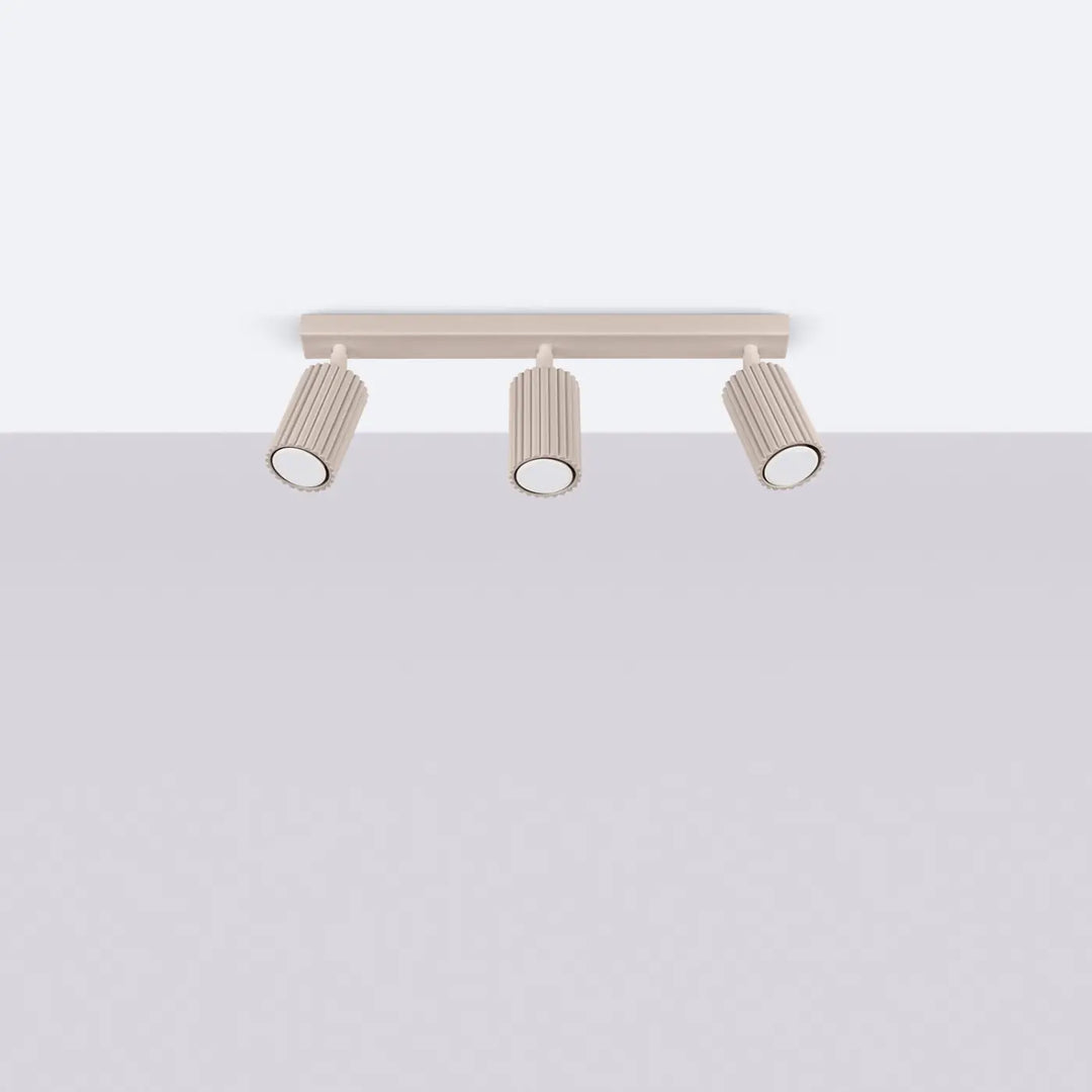 Luminaire Plafonnier taupe éteinte, vue rapprochée