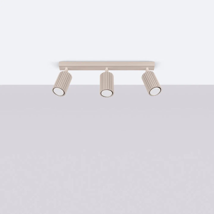 Luminaire Plafonnier taupe éteinte, vue rapprochée