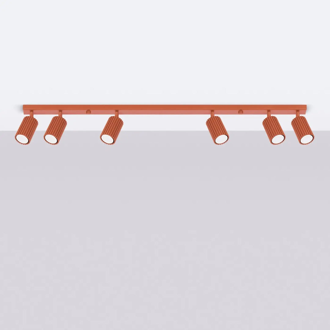 Luminaire Plafonnier ocre rouge éteinte, vue rapprochée