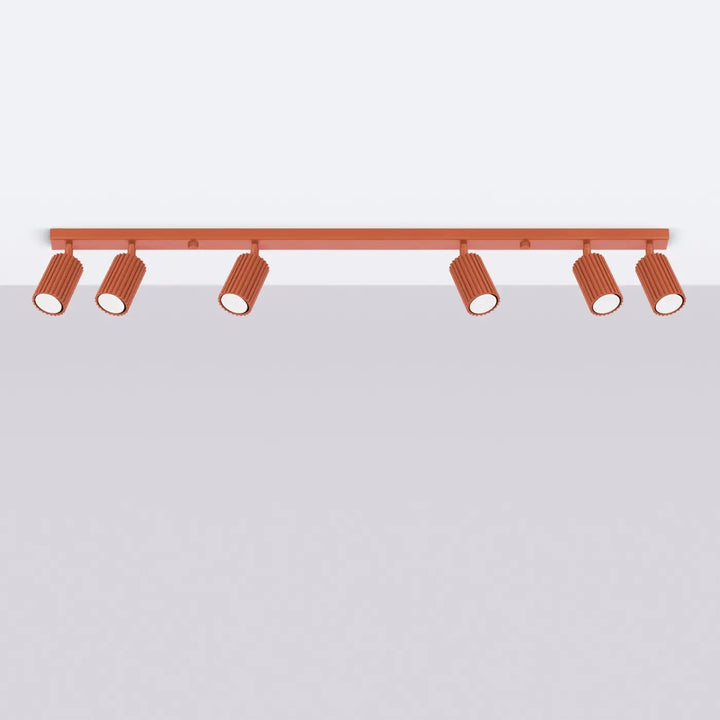 Luminaire Plafonnier ocre rouge éteinte, vue rapprochée