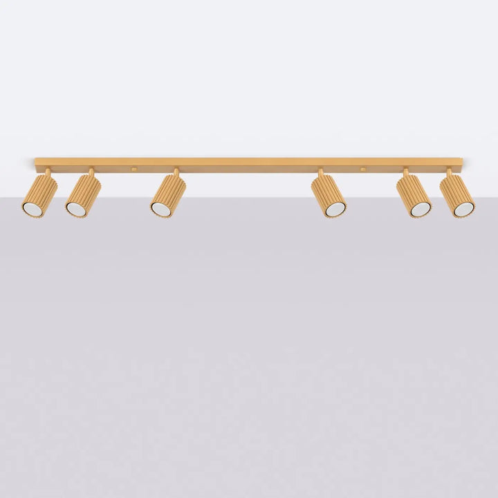 Luminaire Plafonnier doré éteinte, vue rapprochée