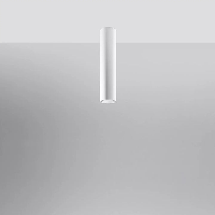 Luminaire Plafonnier blanc éteinte, vue rapprochée