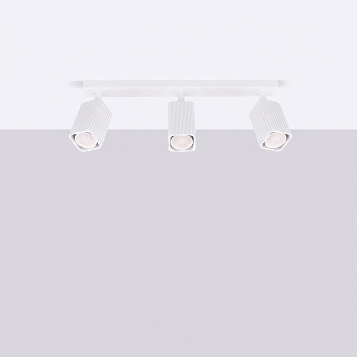 Plafonnier Rayo blanc en rampe à spots orientables, éteint