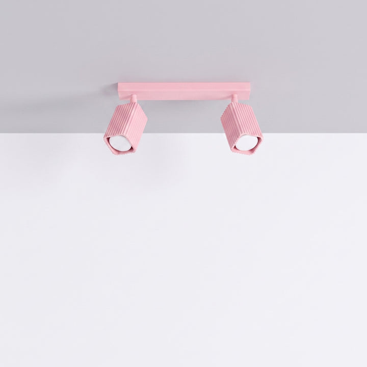 Plafonnier Rayo rose en rampe à spots orientables, éteint