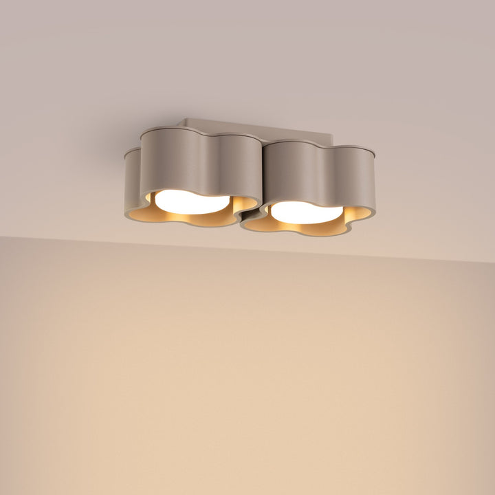 Plafonnier Ovio taupe en aluminium, allumé