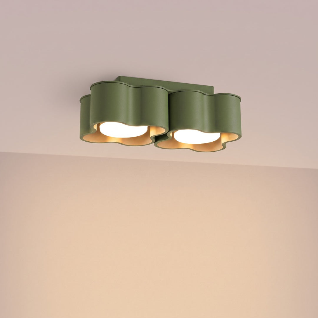 Plafonnier Ovio vert olive en aluminium, allumé