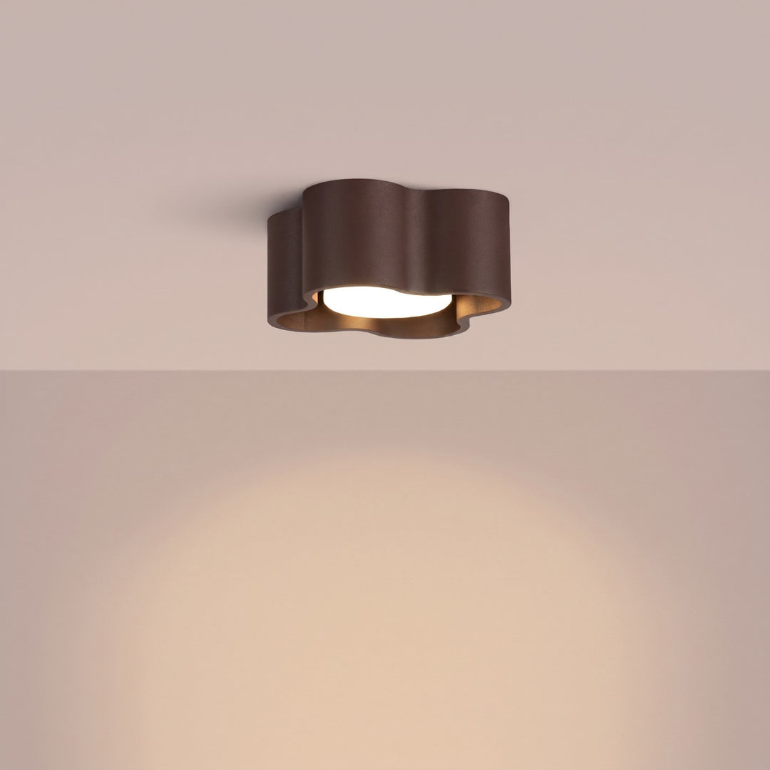 Plafonnier Ovio marron en aluminium, allumé