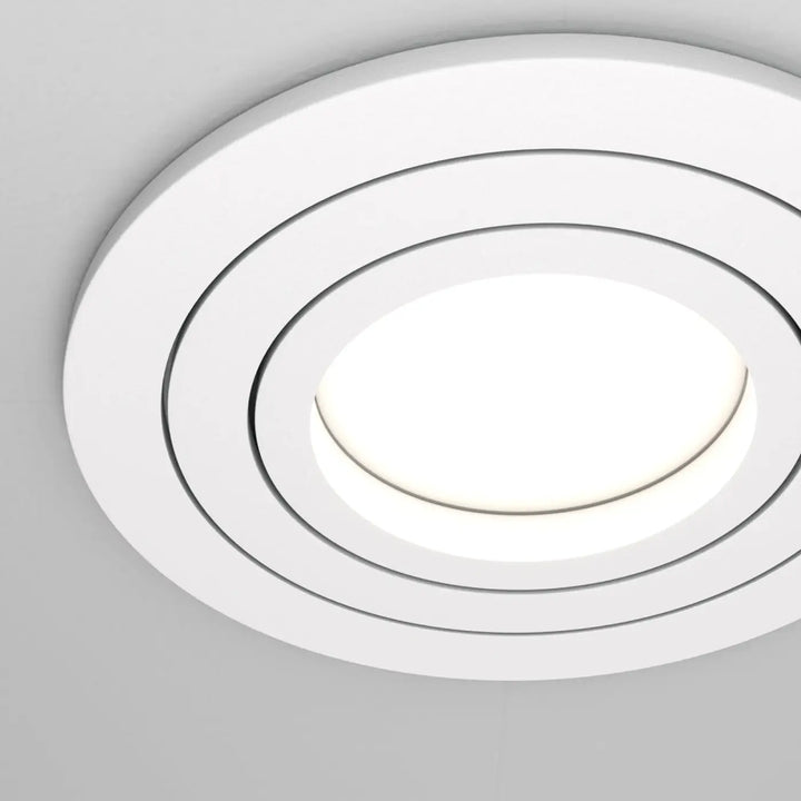 Spot encastrable rond atom blanc avec design à anneaux concentriques et ampoule gu10 orientable