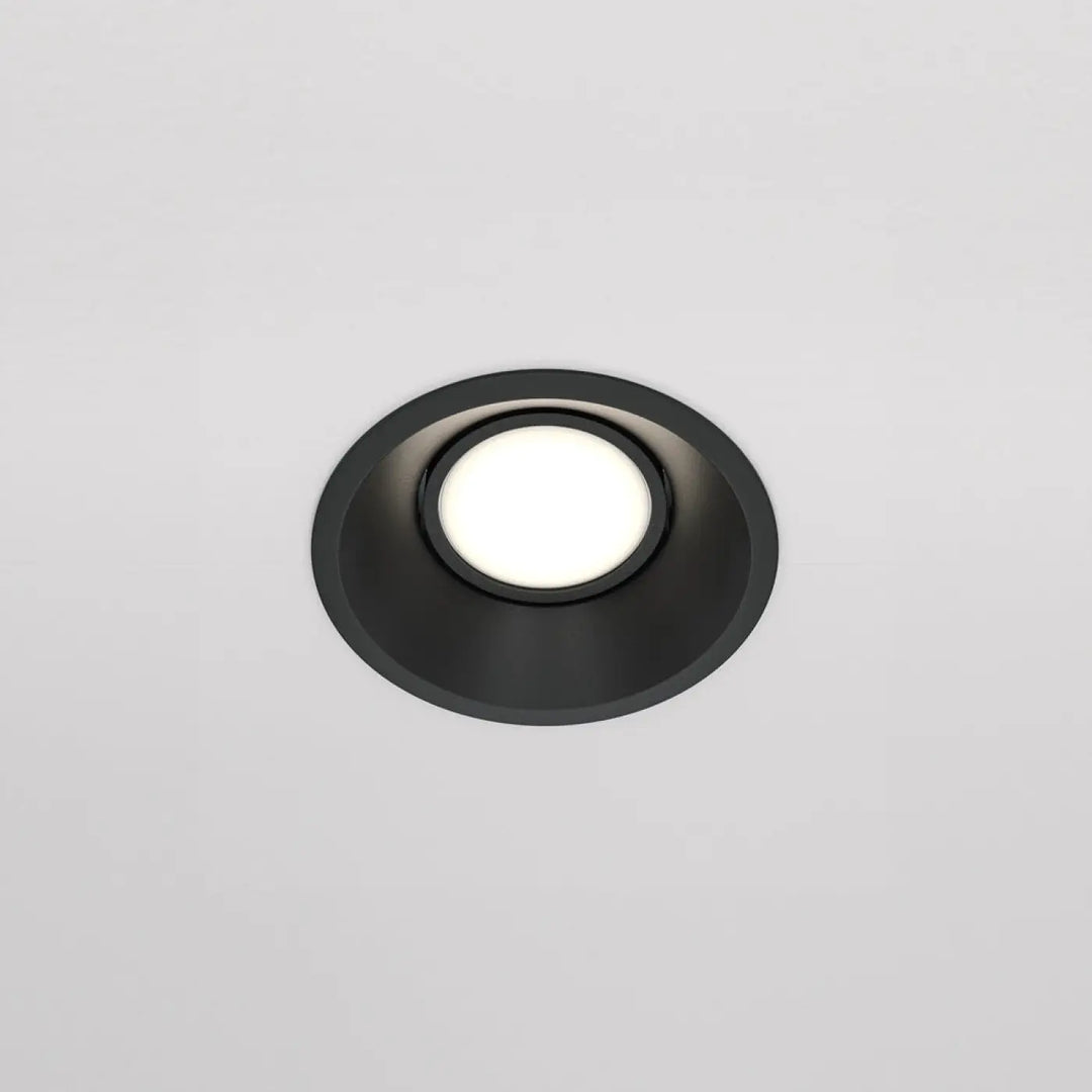 Spot encastrable dot rond en finition mate noire avec éclairage blanc circulaire doux pour plafond encastré