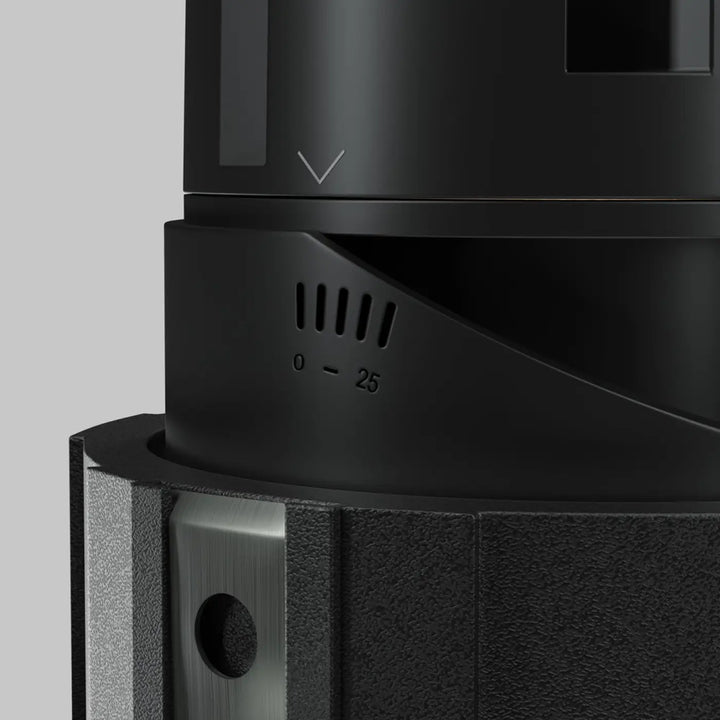 Spot | WISE orientable noir mat avec spot led encastré réglable de 0 à 25 pour un éclairage précis
