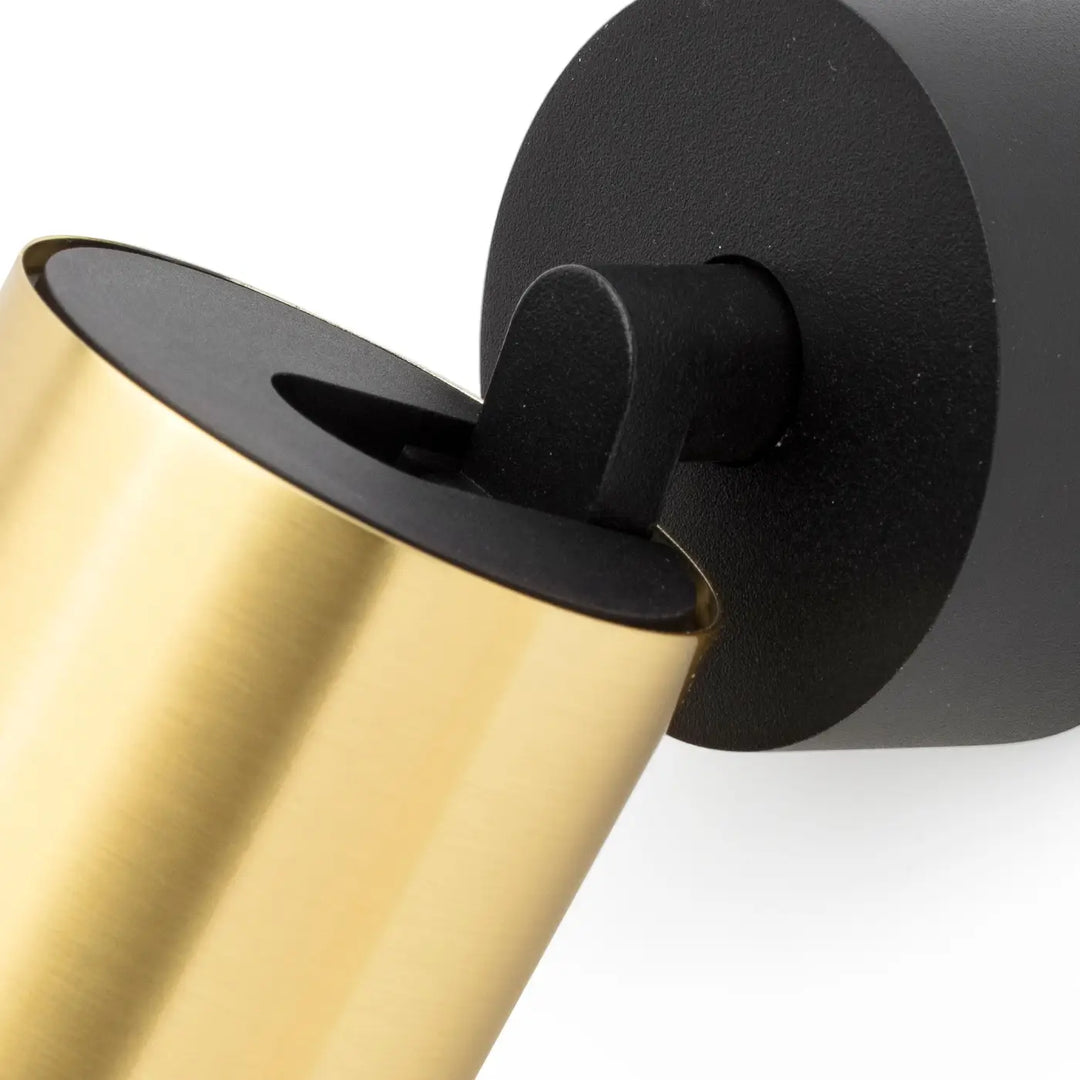 Détail du spot Stan or satiné