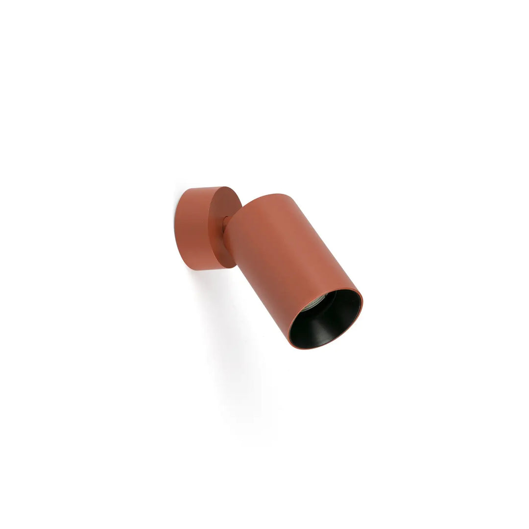 Spot orientable Stan terracotta de Faro Barcelona