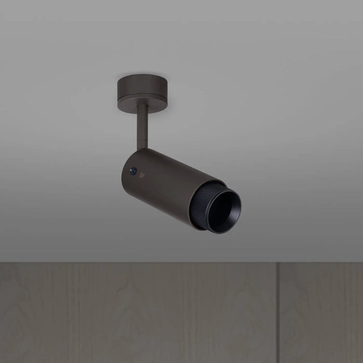 Spot orientable Exhaust à gravure quadrillée Graphite finition noire, vue 4 #couleur_noir