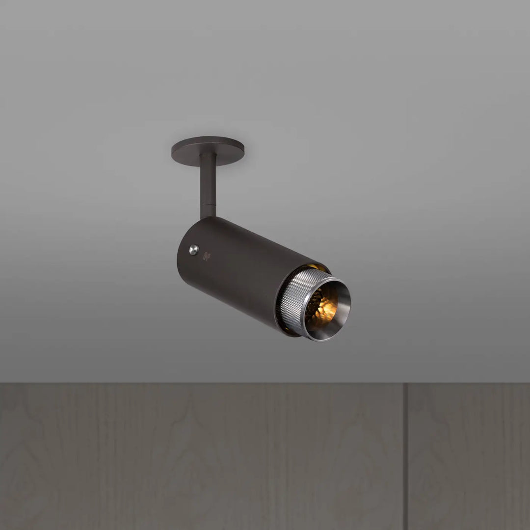 Spot orientable Exhaust à gravure quadrillée Graphite finition acier #couleur_argent