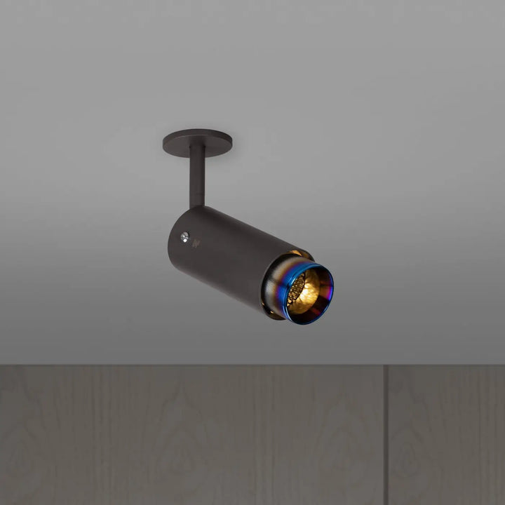 Spot orientable Exhaust à gravure alignée Graphite finition acier brûlé #couleur_multicolore