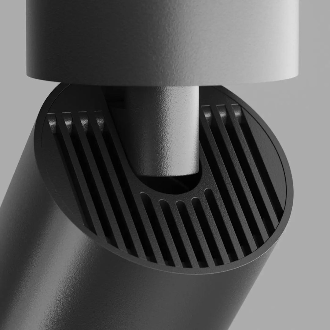 Spot focus focus s orientable lampe cylindrique noire avec finition mate et fentes verticales sur la base