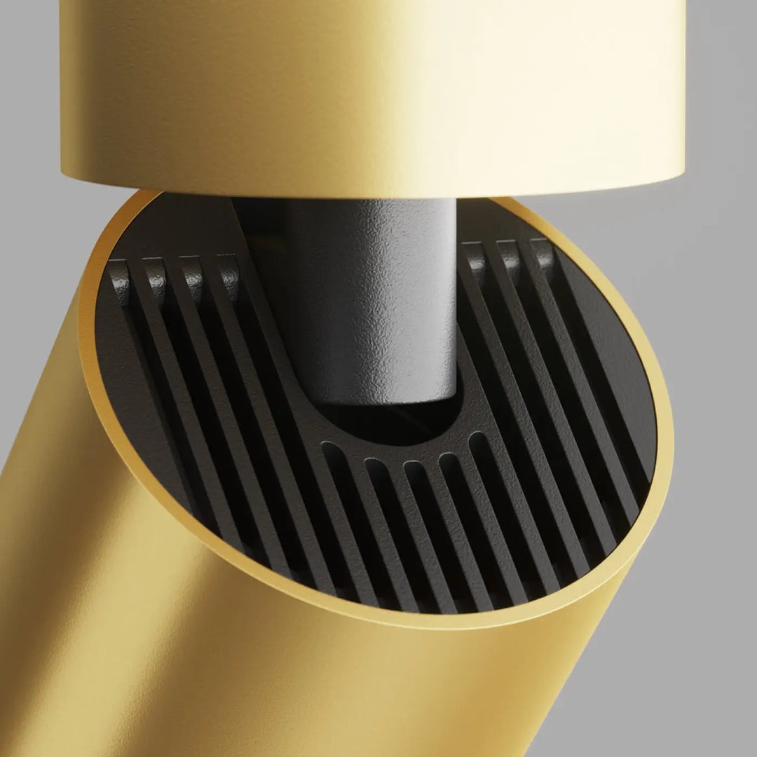 Spot focus orientable lampe suspendue cylindrique finition or avec grille noire et tige centrale matte grise