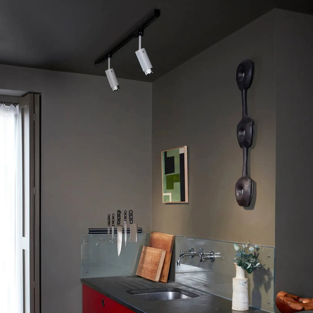 Spot Exhaust dans un intérieur #couleur_argent