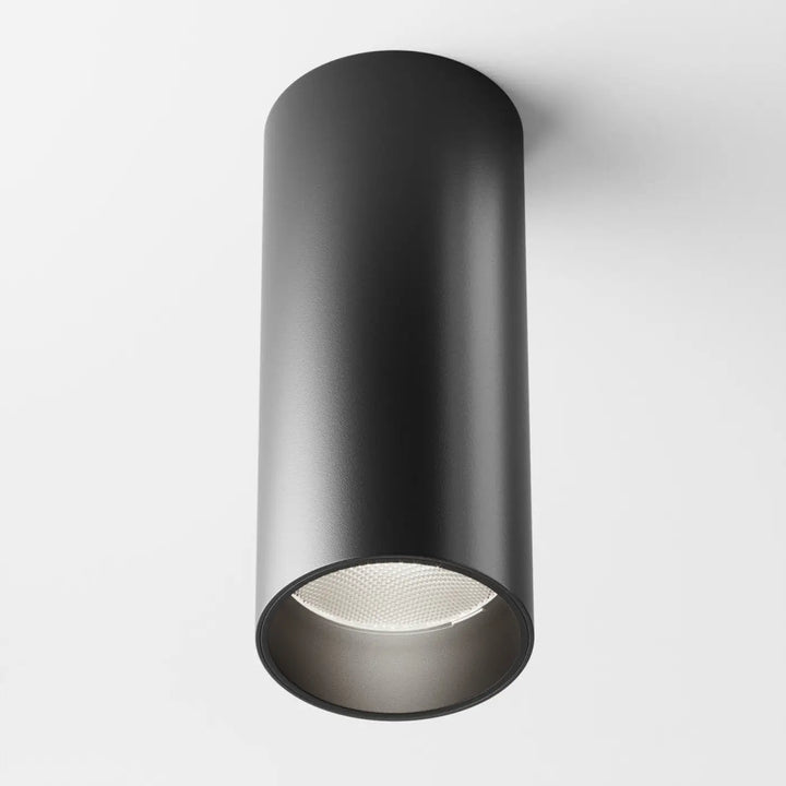 Spot focus led cylindre noir mat avec led intégrée version dimmable pour éclairage encastré plafond