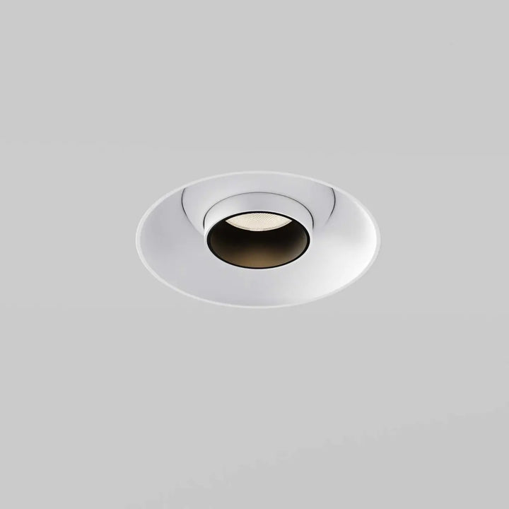 Spot focus t trimless blanc avec tube fin orientable et ampoule led circulaire encastrée au plafond moderne
