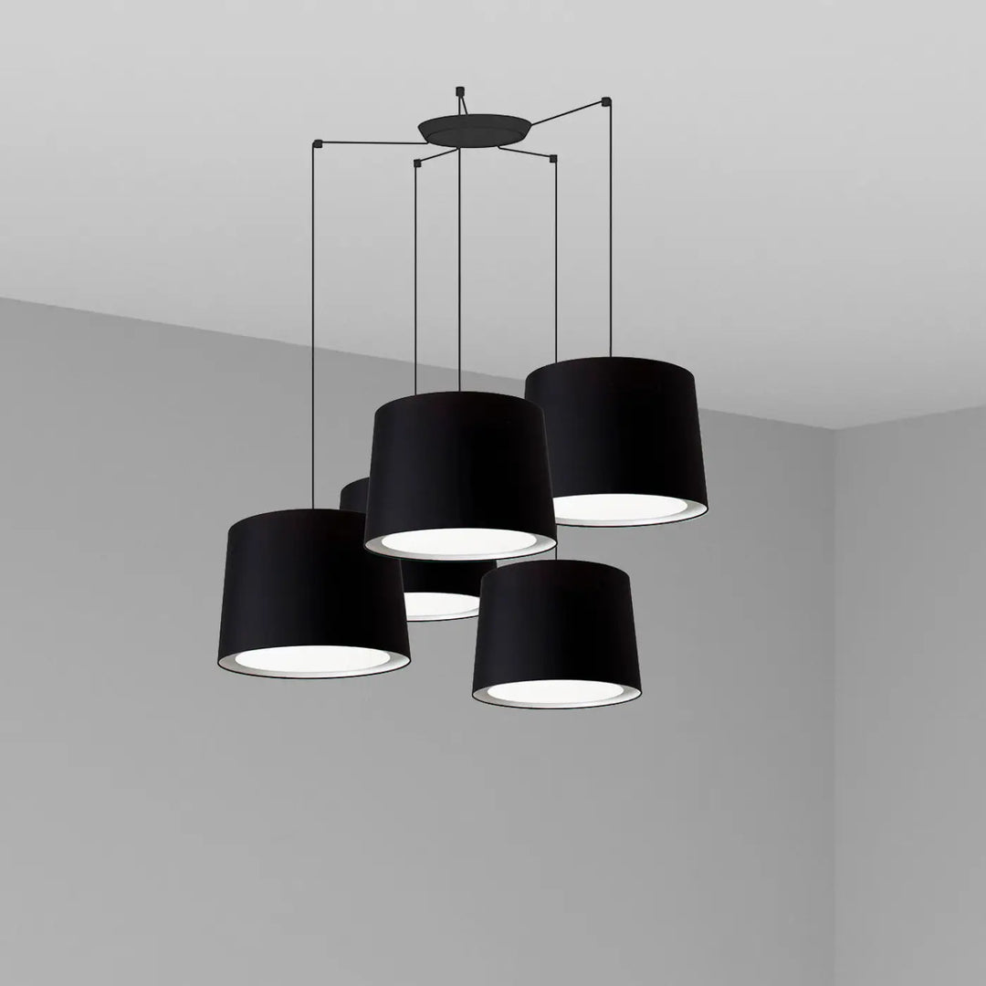Suspension Conga 5 lumières abat-jour noir de Faro Barcelona