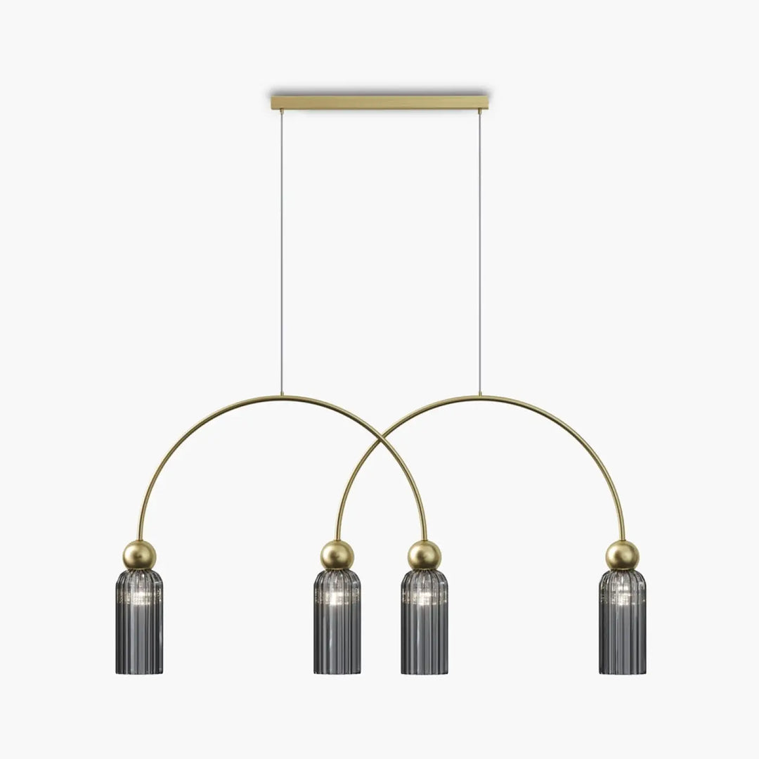 Suspension antic linéaire en laiton moderne avec quatre abat-jours en verre strié gris foncé pour salle à manger