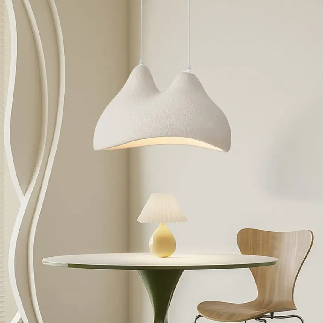 Suspension artistique blanche forme organique moderne design