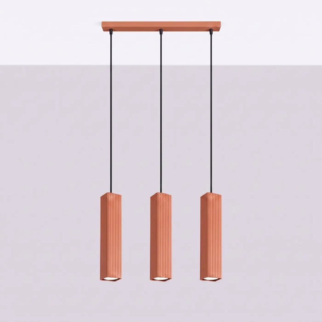 Suspension Rayo ocre rouge en ligne à 3 tubes cannelés, éteinte