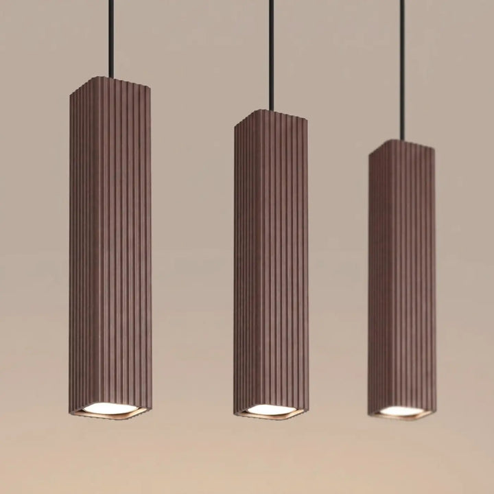 Suspension Rayo marron en ligne à 3 tubes cannelés, détail des cannelures