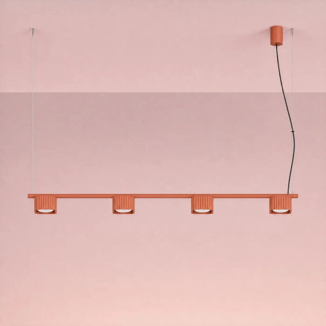 Suspension Riff ocre rouge en aluminium, allumée