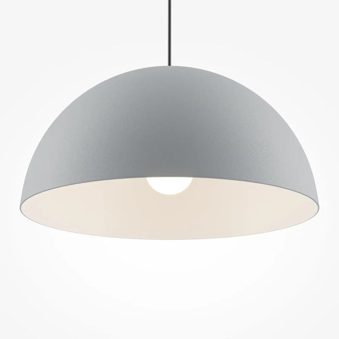 Suspension luminaire basic colors coupole en métal mat gris avec intérieur blanc, design moderne vert militaire possible