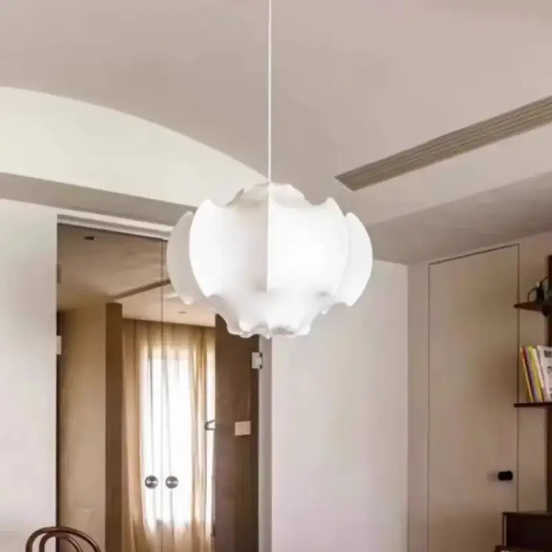 Suspension Blanche Forme Organique Design Moderne Élégant

