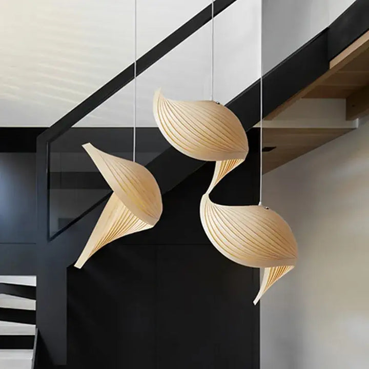 Suspension blanche forme organique design sculptural moderne

