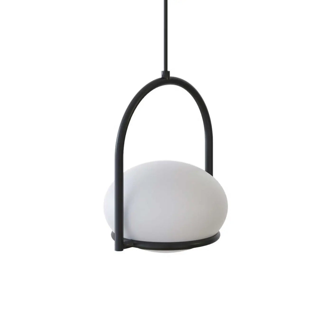 Suspension Coco noire en polycarbonate blanc, vue du produit #couleur_noir