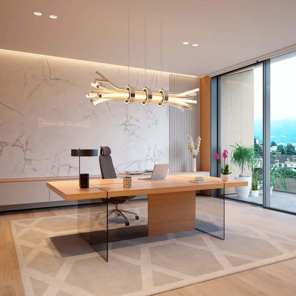 Suspension led branchy moderne avec bureau minimaliste en bois et chaise de bureau noire ergonomique en verre