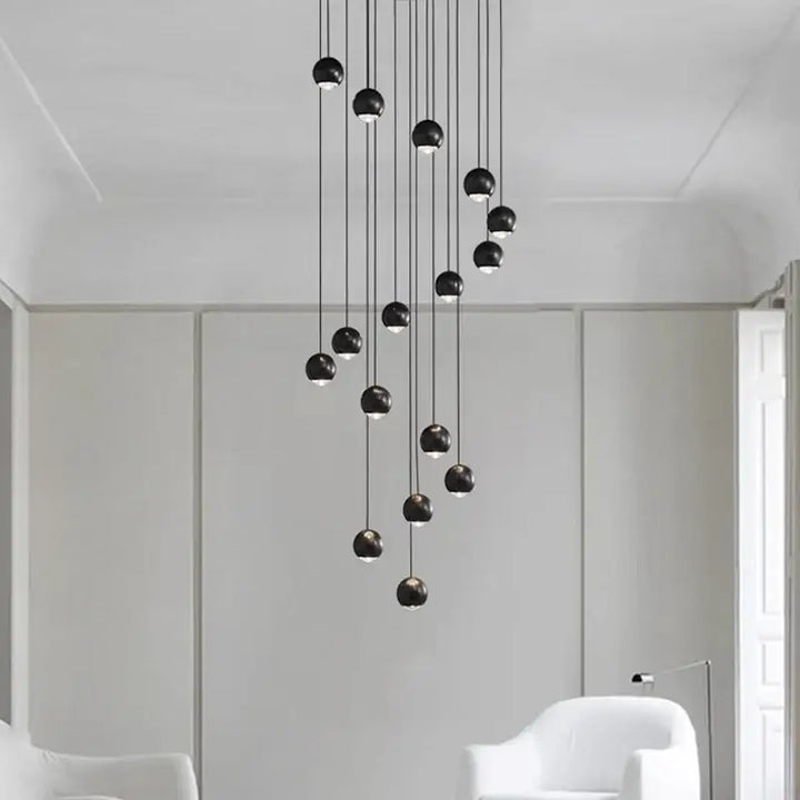 Suspension Cascade Moderne Boules Noires Pour Escalier