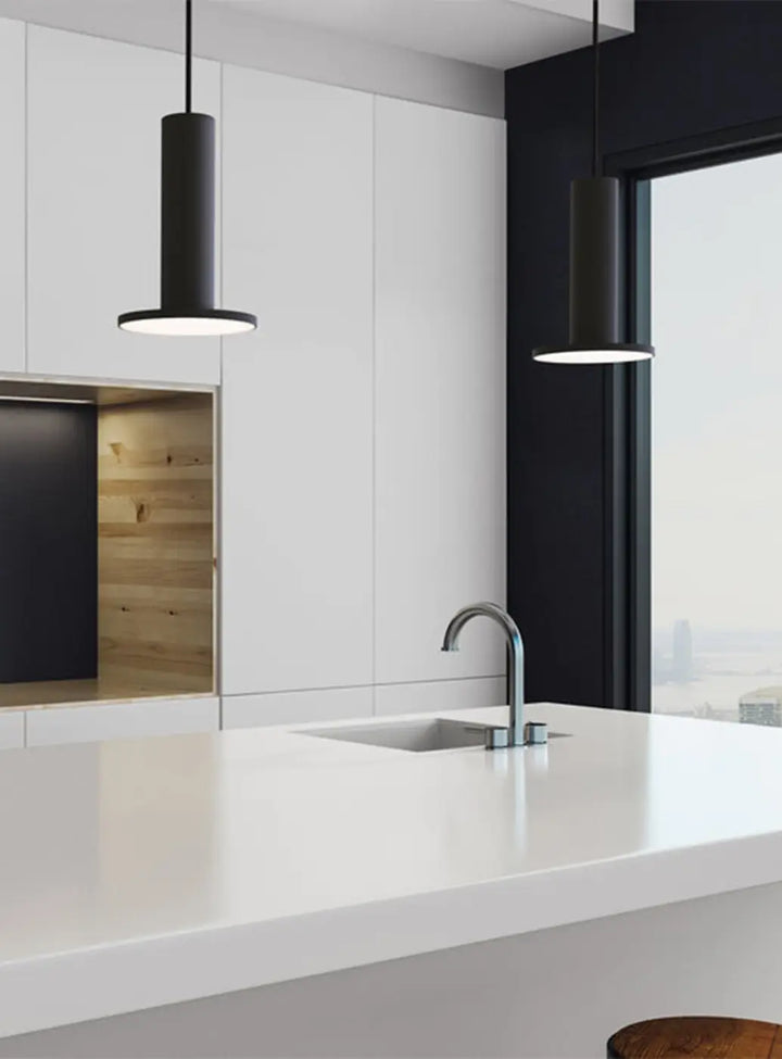 Suspension Cielo noire de 15,5 cm dans un intérieur