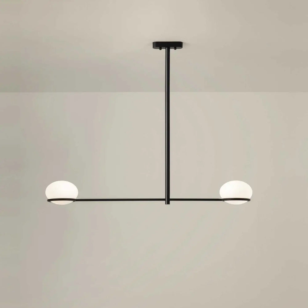 Suspension Coco deux globes en acier noir et polycarbonate opale
