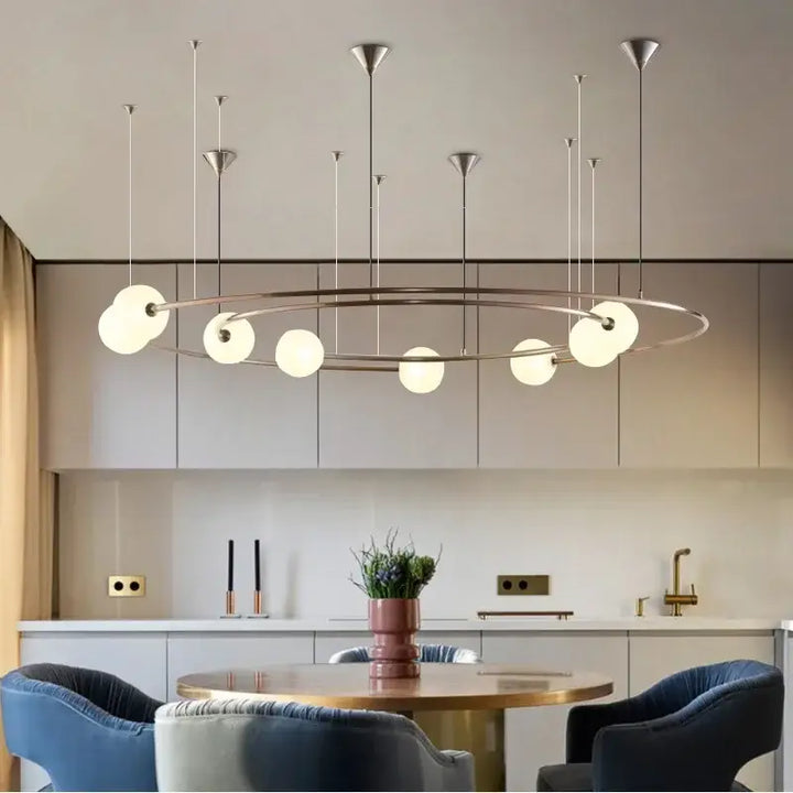 Suspension Design Anneau Aérien Avec Sphères Opales

