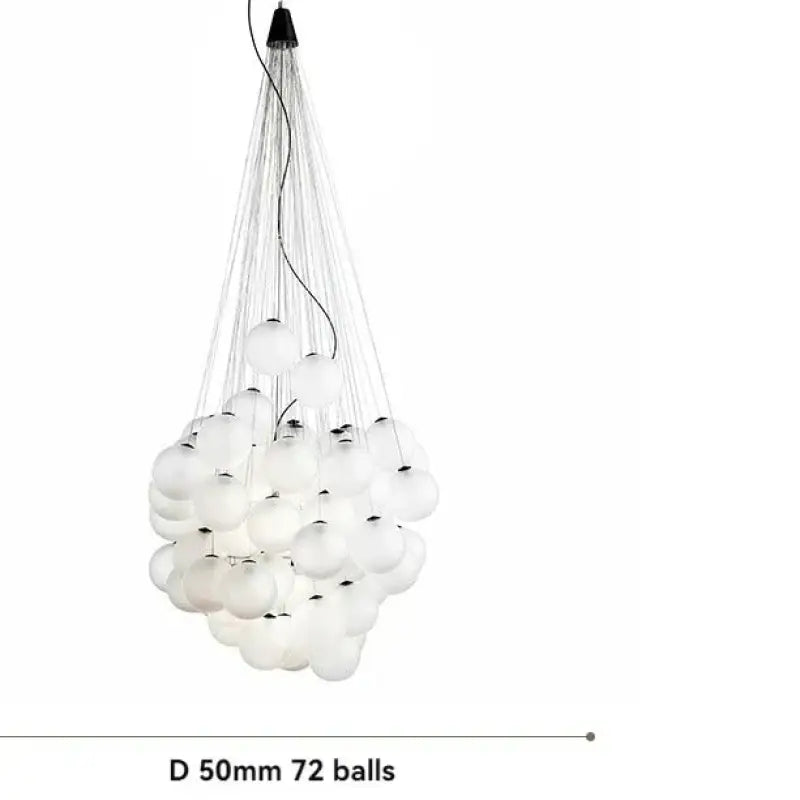 Suspension contemporaine en globes de verre blanc gris