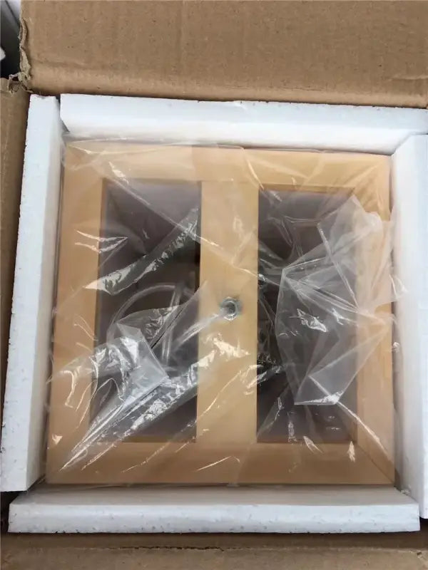 Suspension design en bois pour intérieur zen élégante